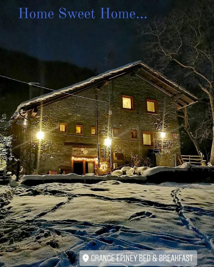 Grange Epiney Bed E Breakfast Bed & Breakfast La Salle Bagian luar foto