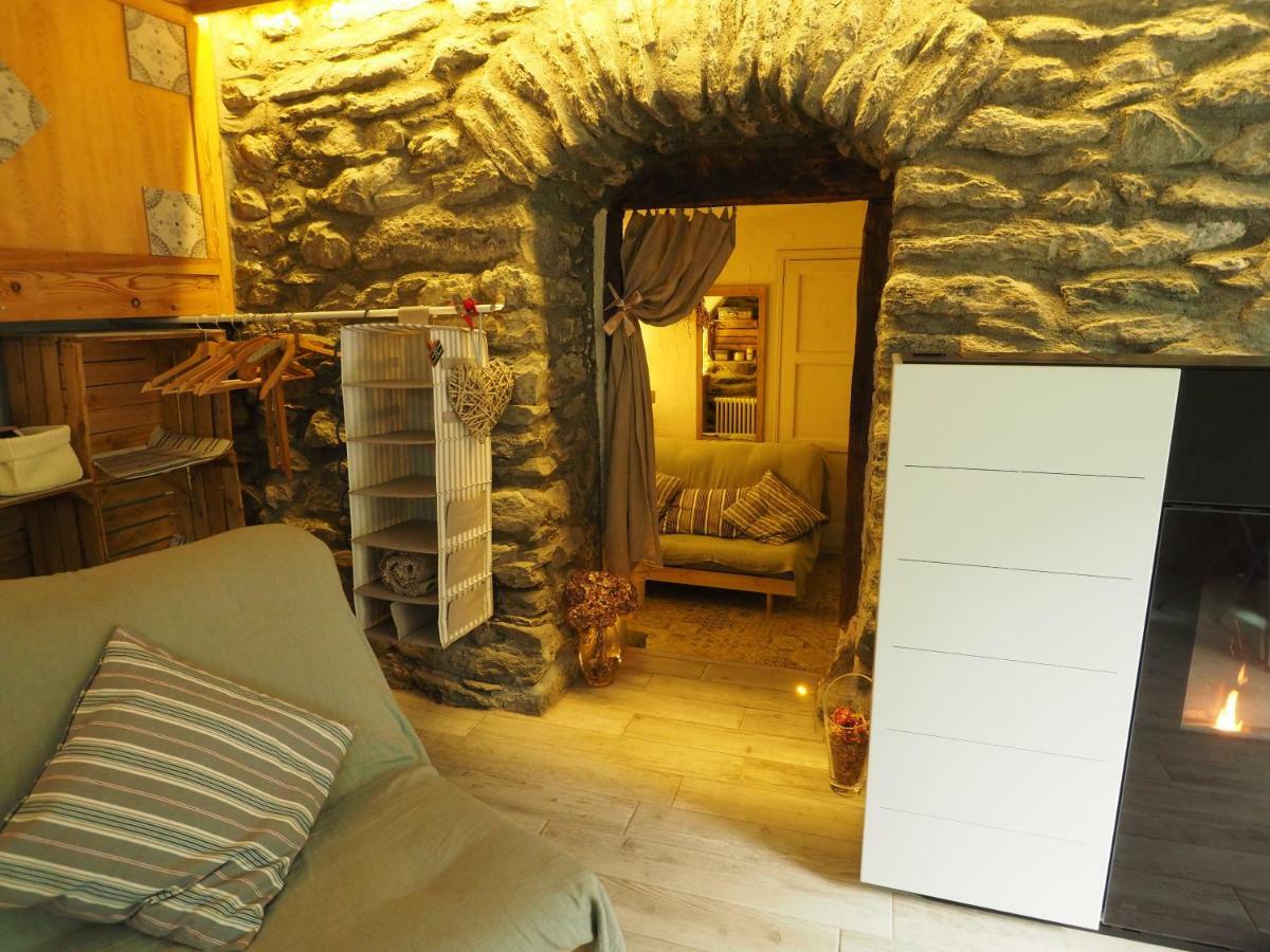 Grange Epiney Bed E Breakfast Bed & Breakfast La Salle Bagian luar foto